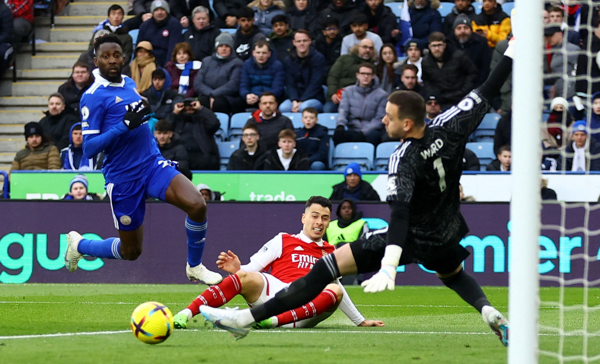 都激勵著年 都激勵著年